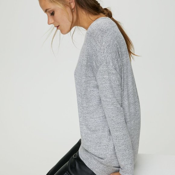 Wilfred Free V Neck Sweater Top - Baggy fit (fits XS and S) - Picture 4 of 5